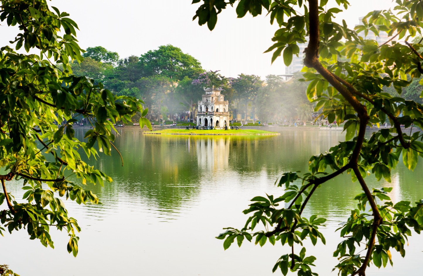 Hoan Kiem lake, best place to visit in Hanoi